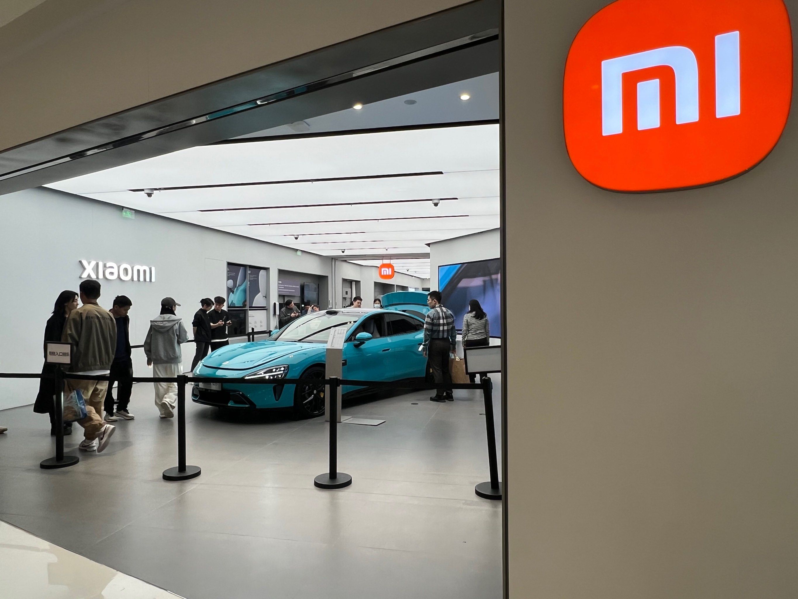 小米12s门店(小米门店和小米商城价格统一吗)