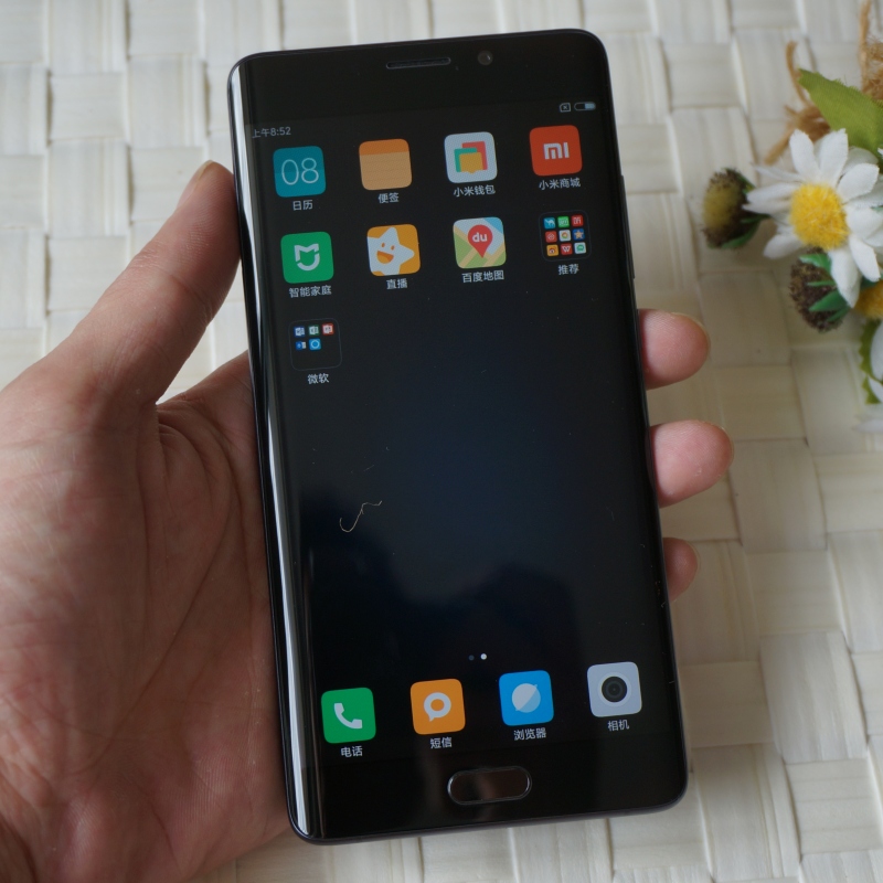 小米曲屏手机屏幕(小米手机曲屏的有哪些型号?)