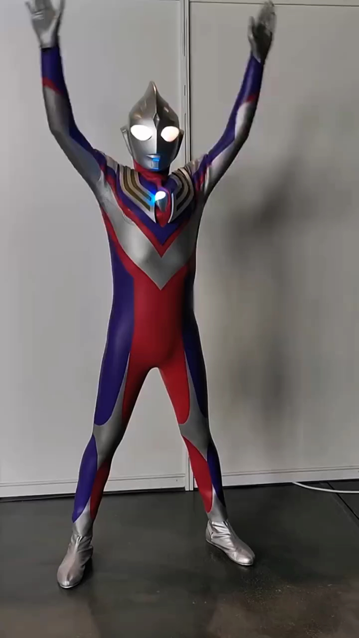 新版迪迦奥特曼(新版迪迦奥特曼3)