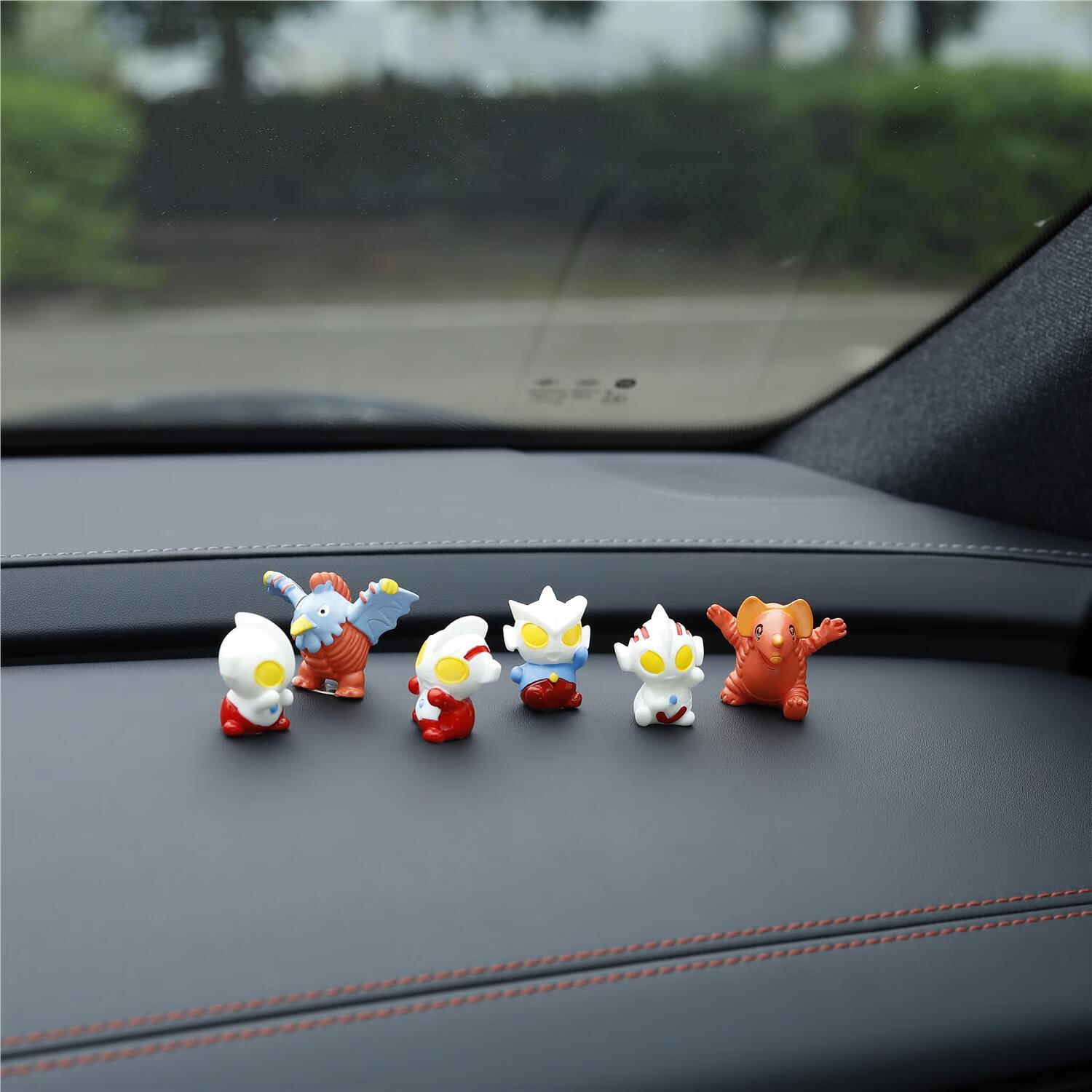 奥特曼大战小怪兽进化(奥特曼大战小怪兽新版)