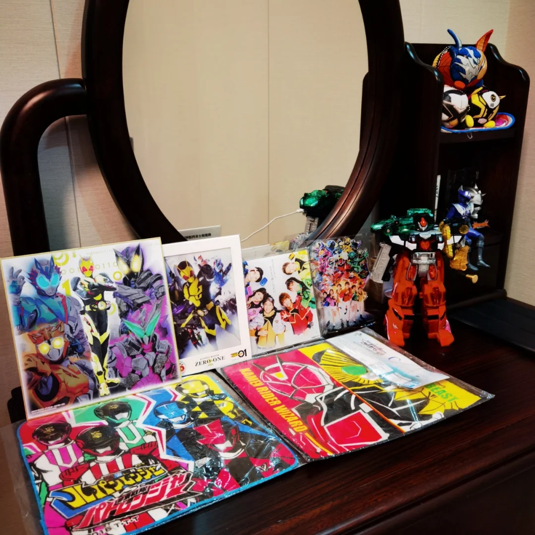 铠甲勇士卧室的房子(我想看铠甲勇士的房子照片)