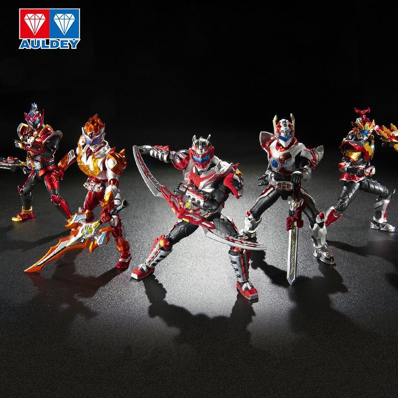 铠甲勇士人物全开版(铠甲勇士人物全开版在线观看)