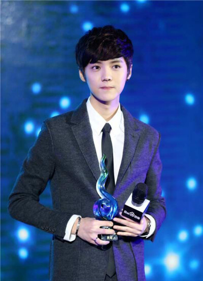 遇见exo鹿晗攻略(遇见exo就是最美丽的意外)