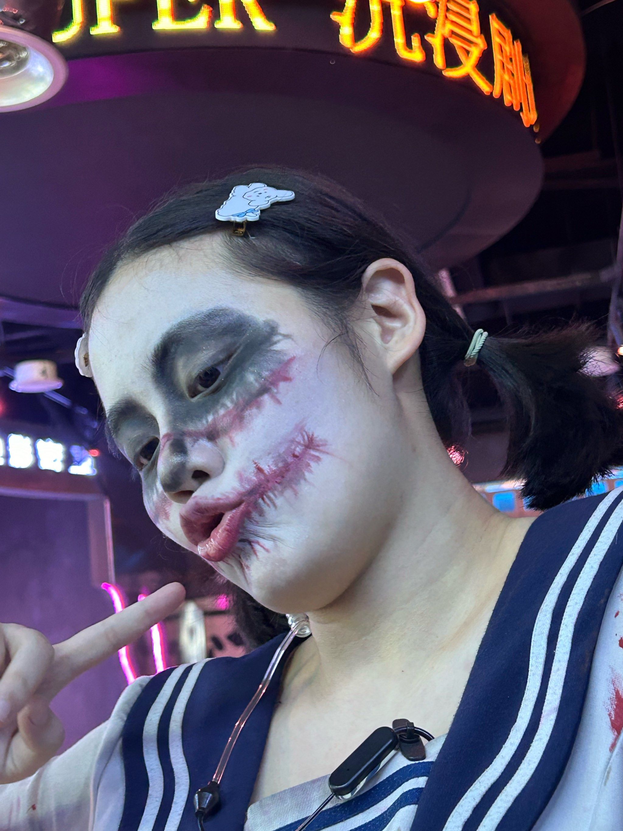 密室逃脱彩妆攻略(密室逃脱彩妆攻略视频)