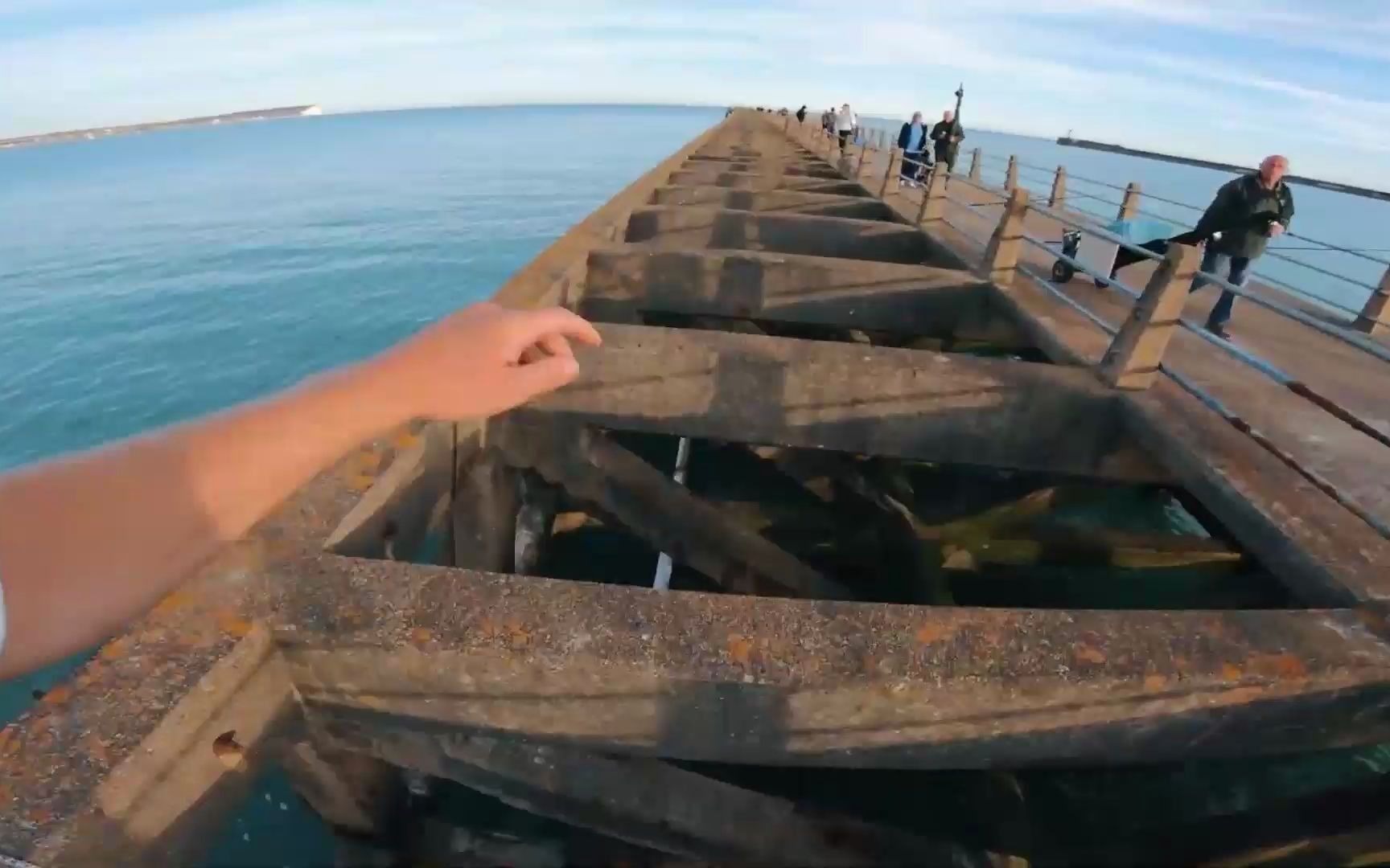 神庙逃亡水冲走(神庙逃亡2被水冲走50次)