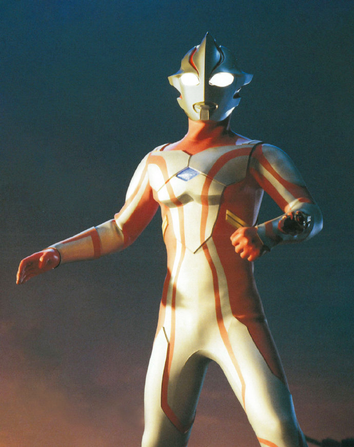 梦比优斯奥特曼酷跑(梦比优斯奥特曼第十二集第一次的跑腿)