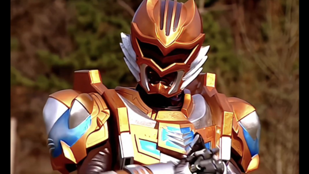 铠甲勇士被虐鸡图(铠甲勇士被暴打视频)