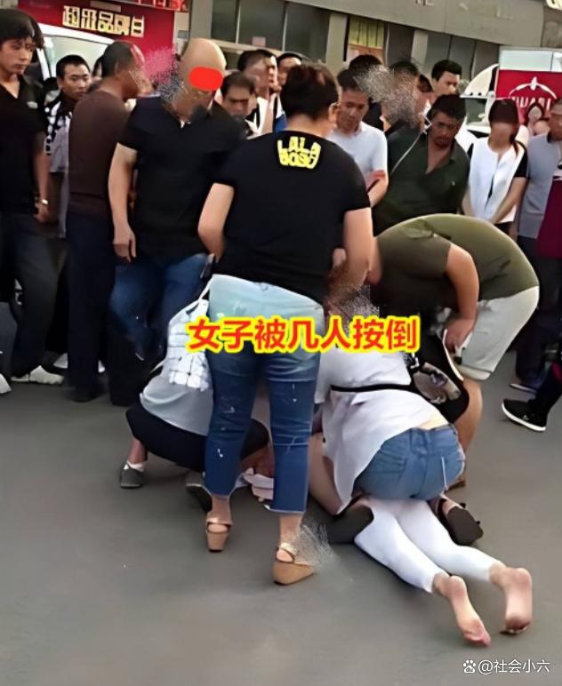 撕衣服破解版真人版(撕衣服破解版真人版下载)