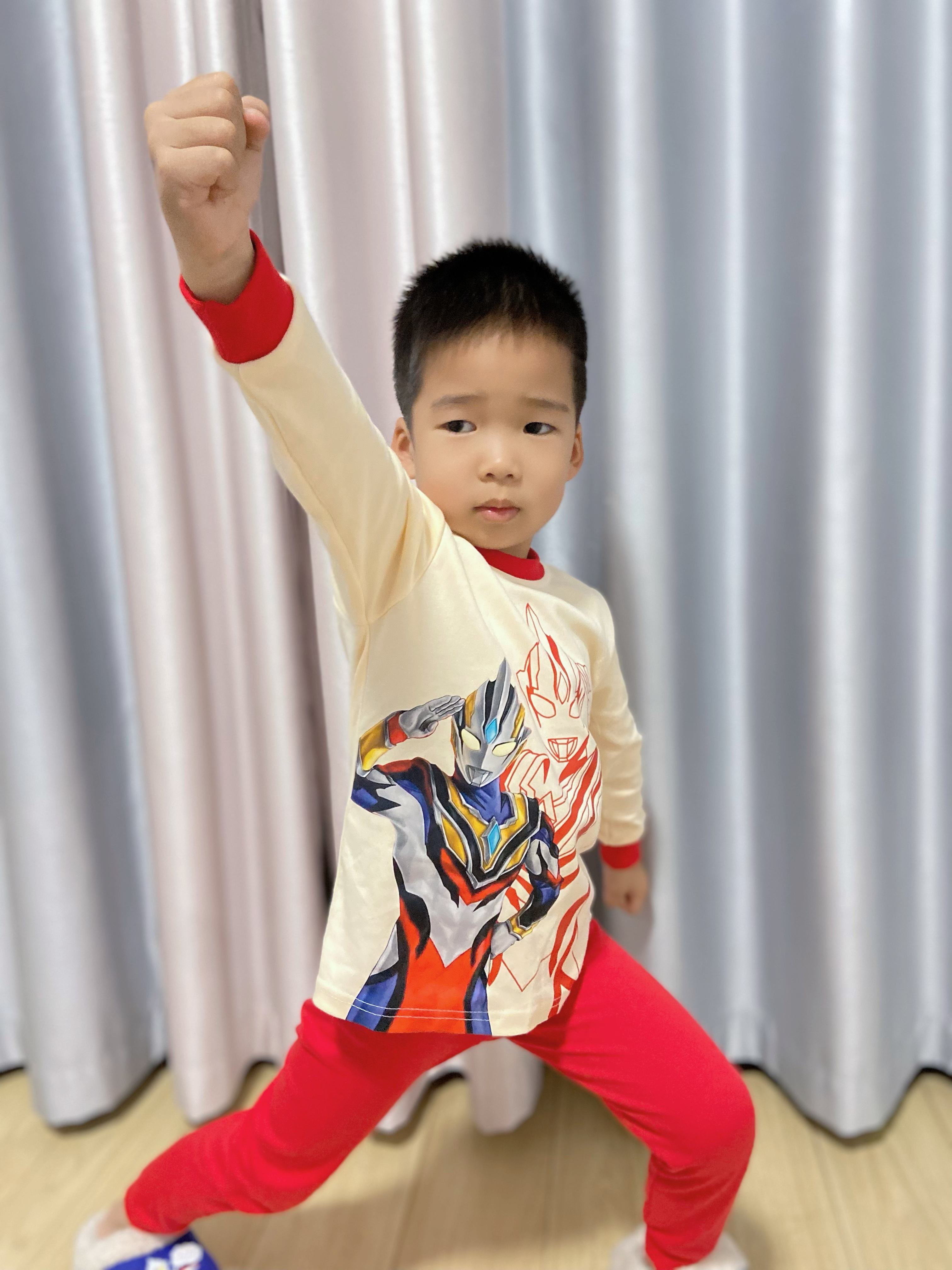 秋天奥特曼怎么写(奥特曼的写话怎么写)