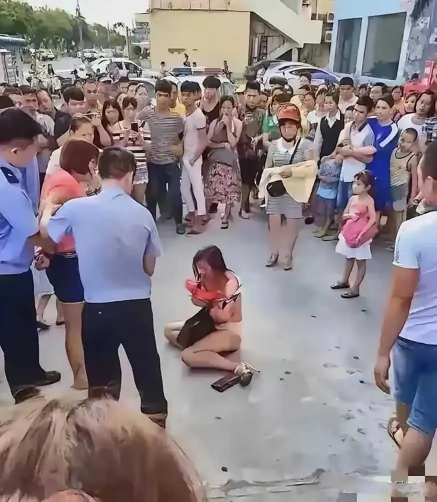 女生骂玩地下城事件(玩地下城的女孩子多吗)